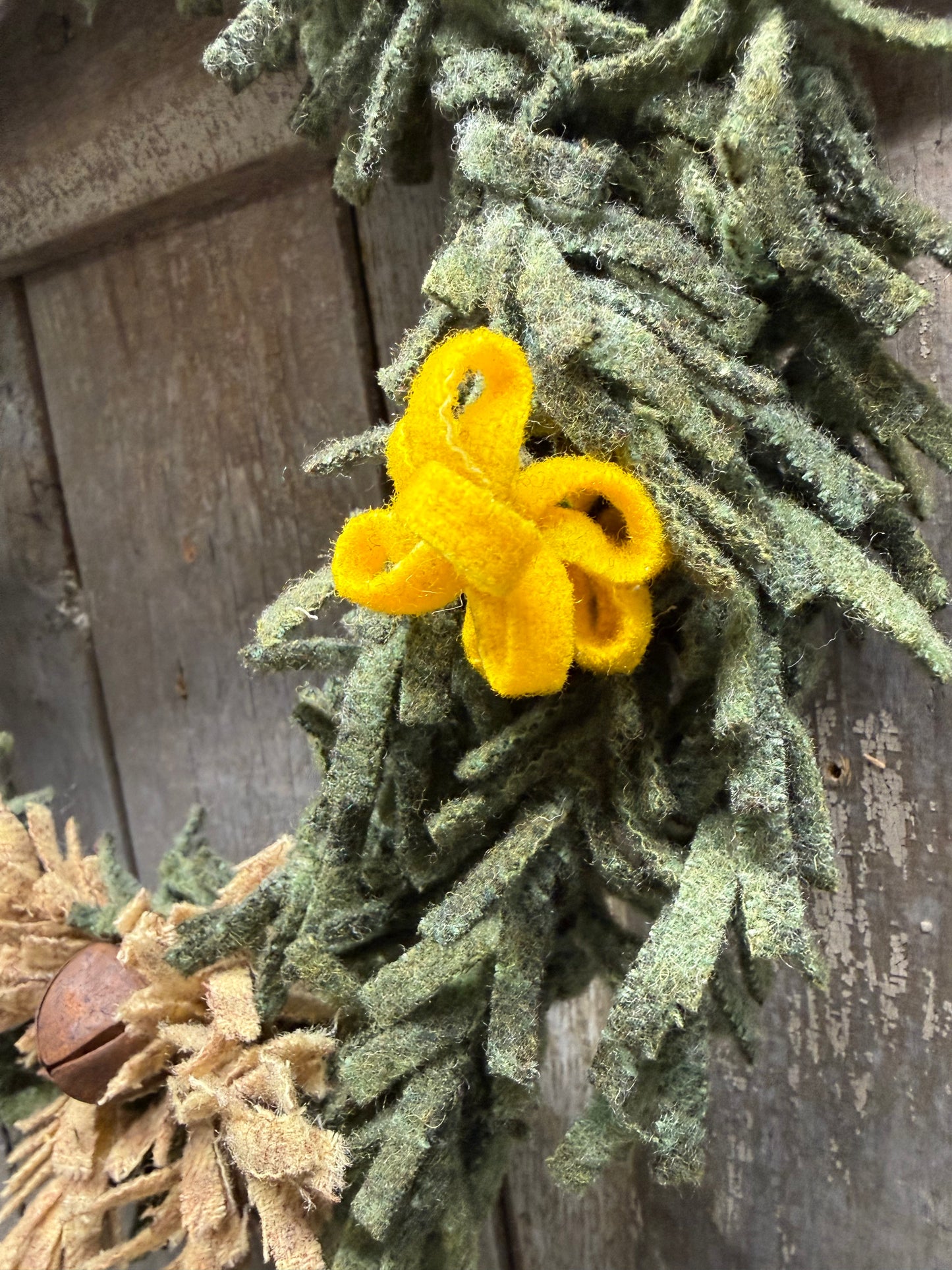 Wool Wreath, Assorted