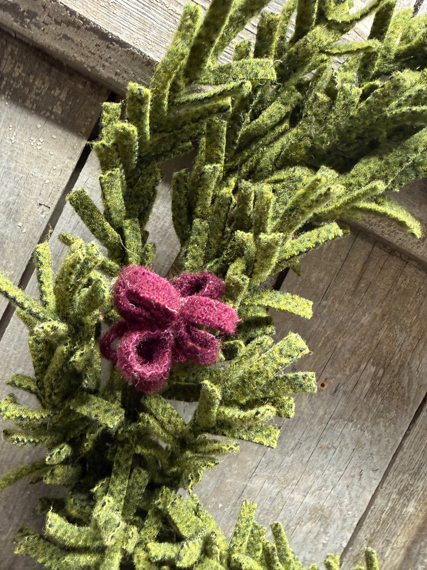 Wool Wreath, 14", ASSORTED STYLES