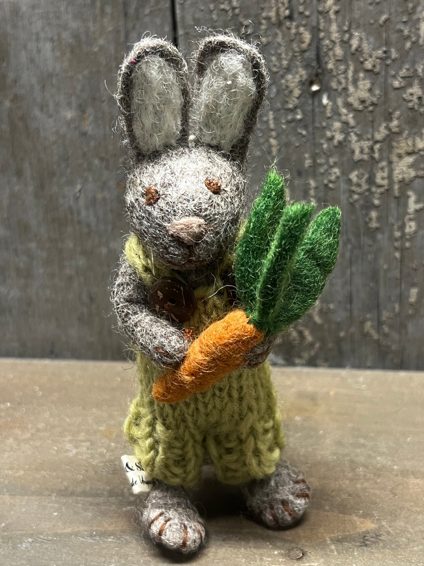 Bunny, Small Felted, GREY W/ PANTS & CARROT