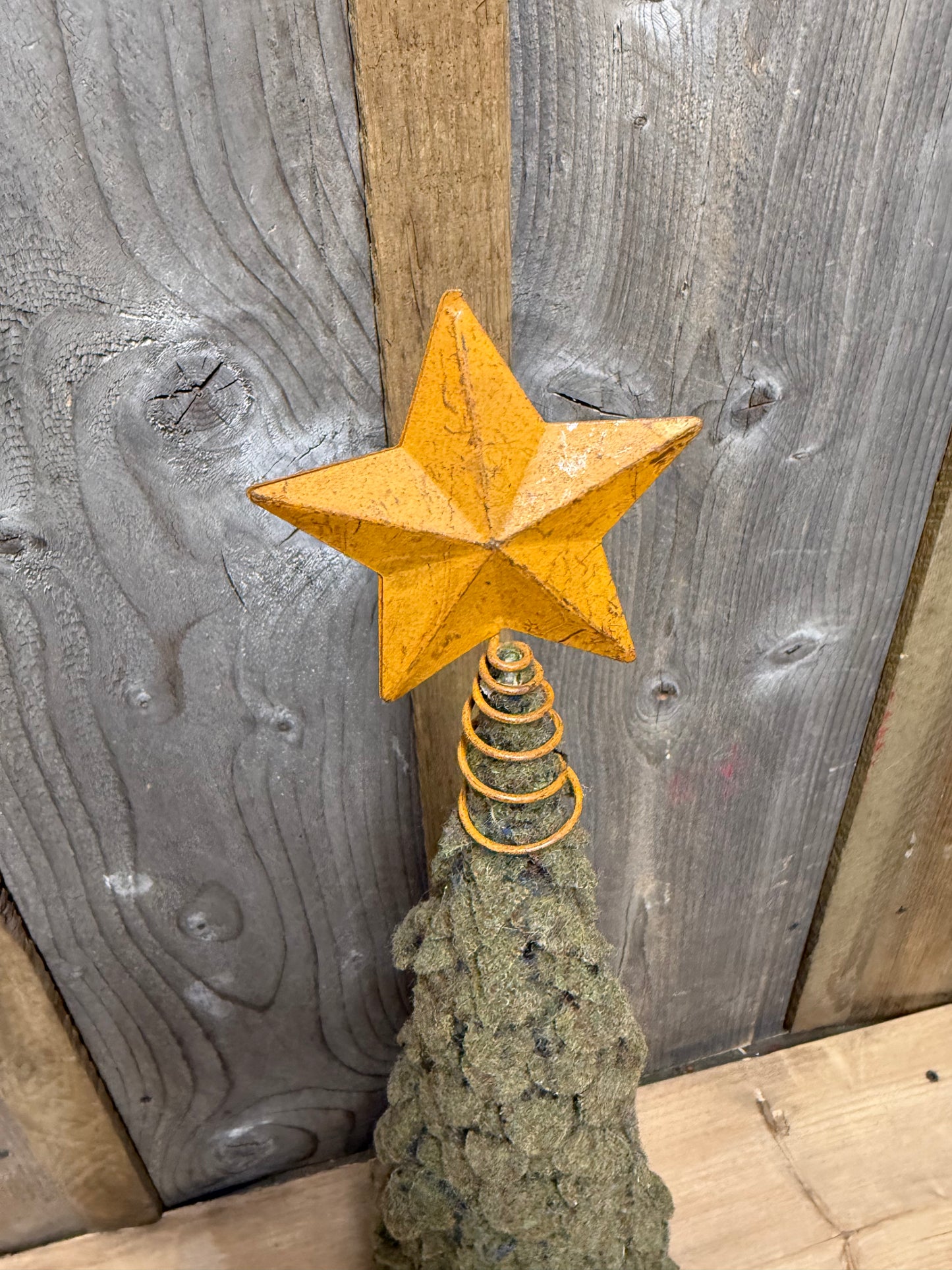 Class, WEDNESDAY 11/11, 10am start, WOOL CONE TREE