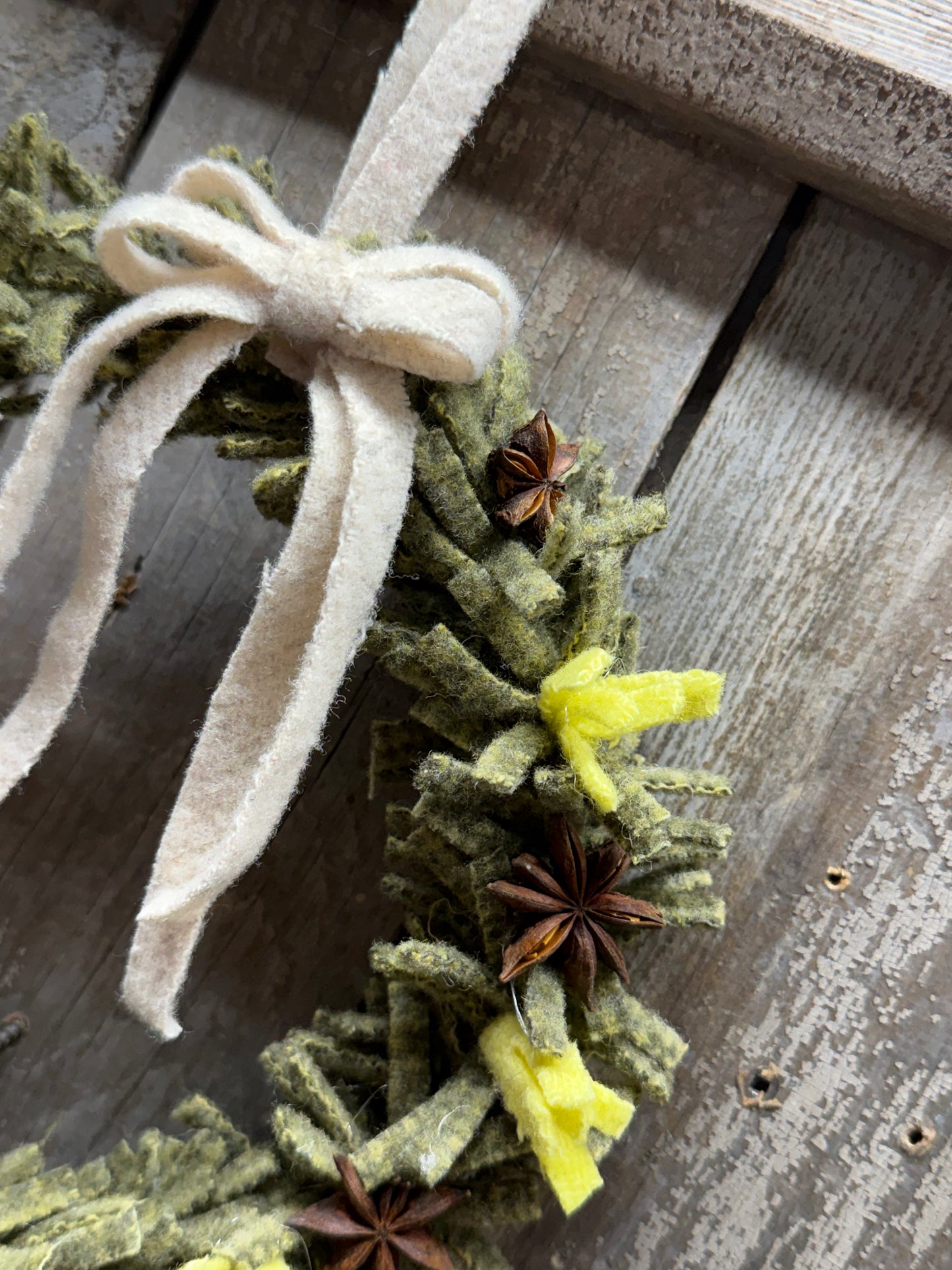 Wool Wreath, Assorted