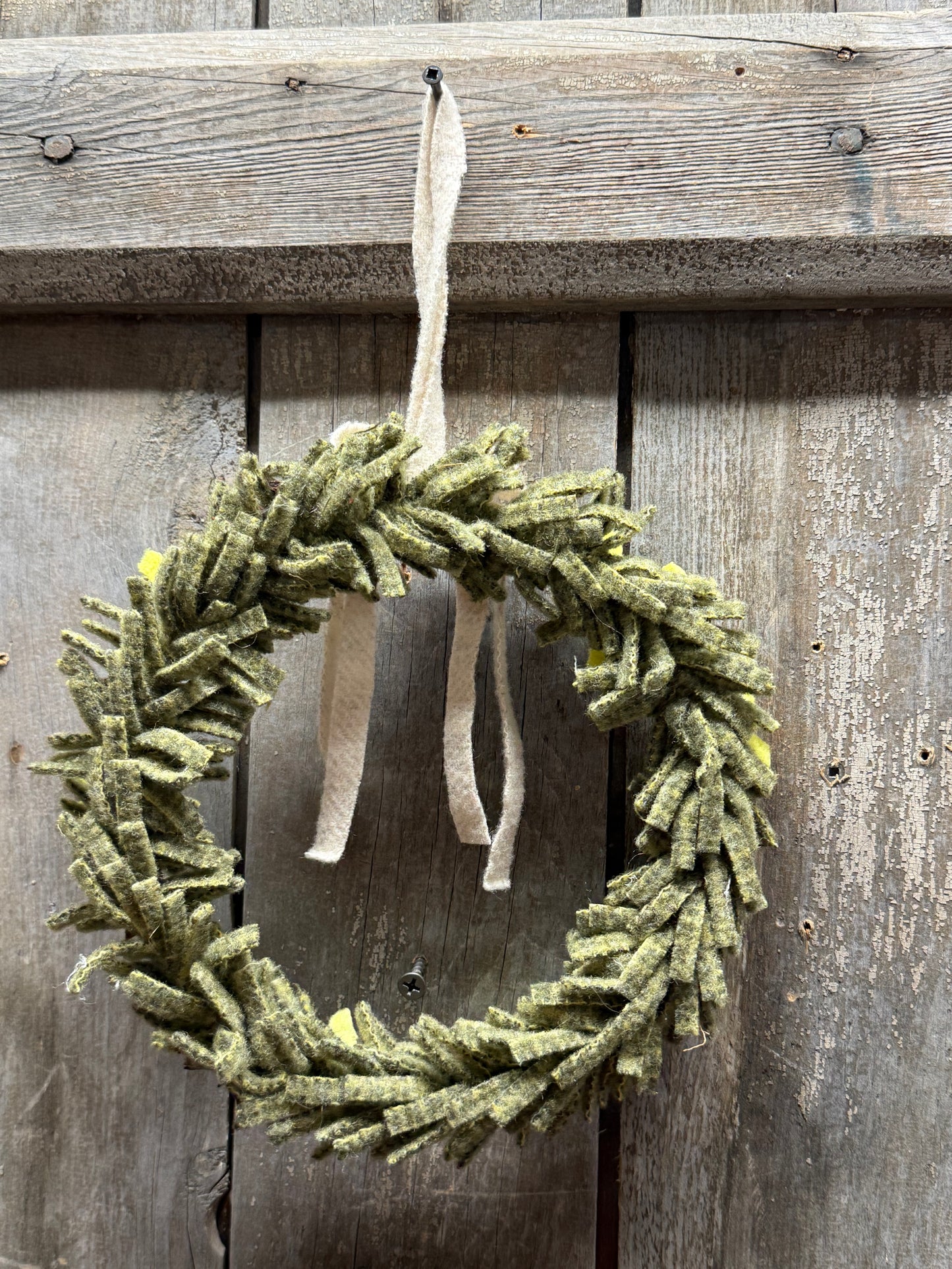 Wool Wreath, Assorted
