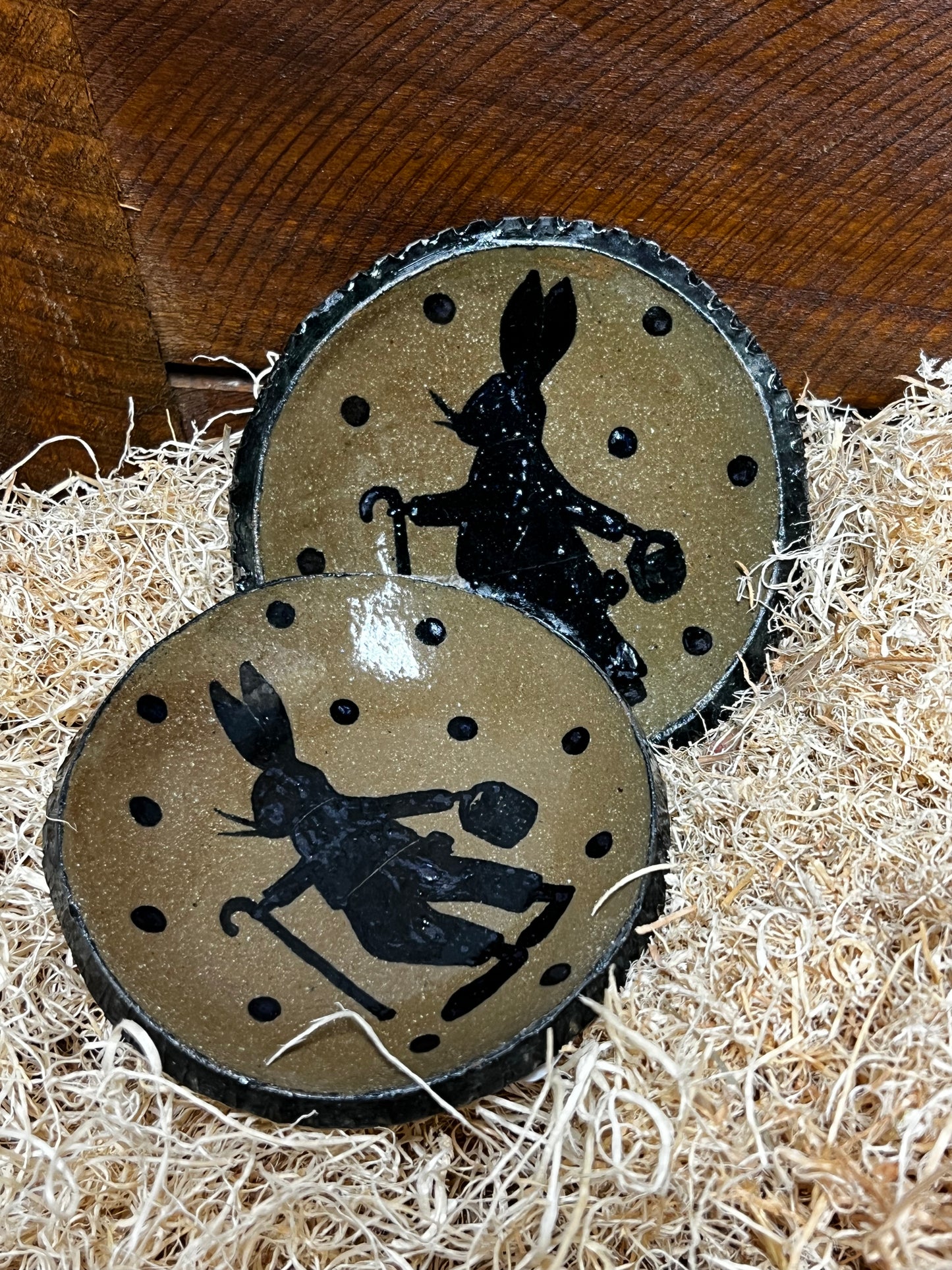 Plate, X Small, RABBIT W/CANE/BASKETS/DOTS