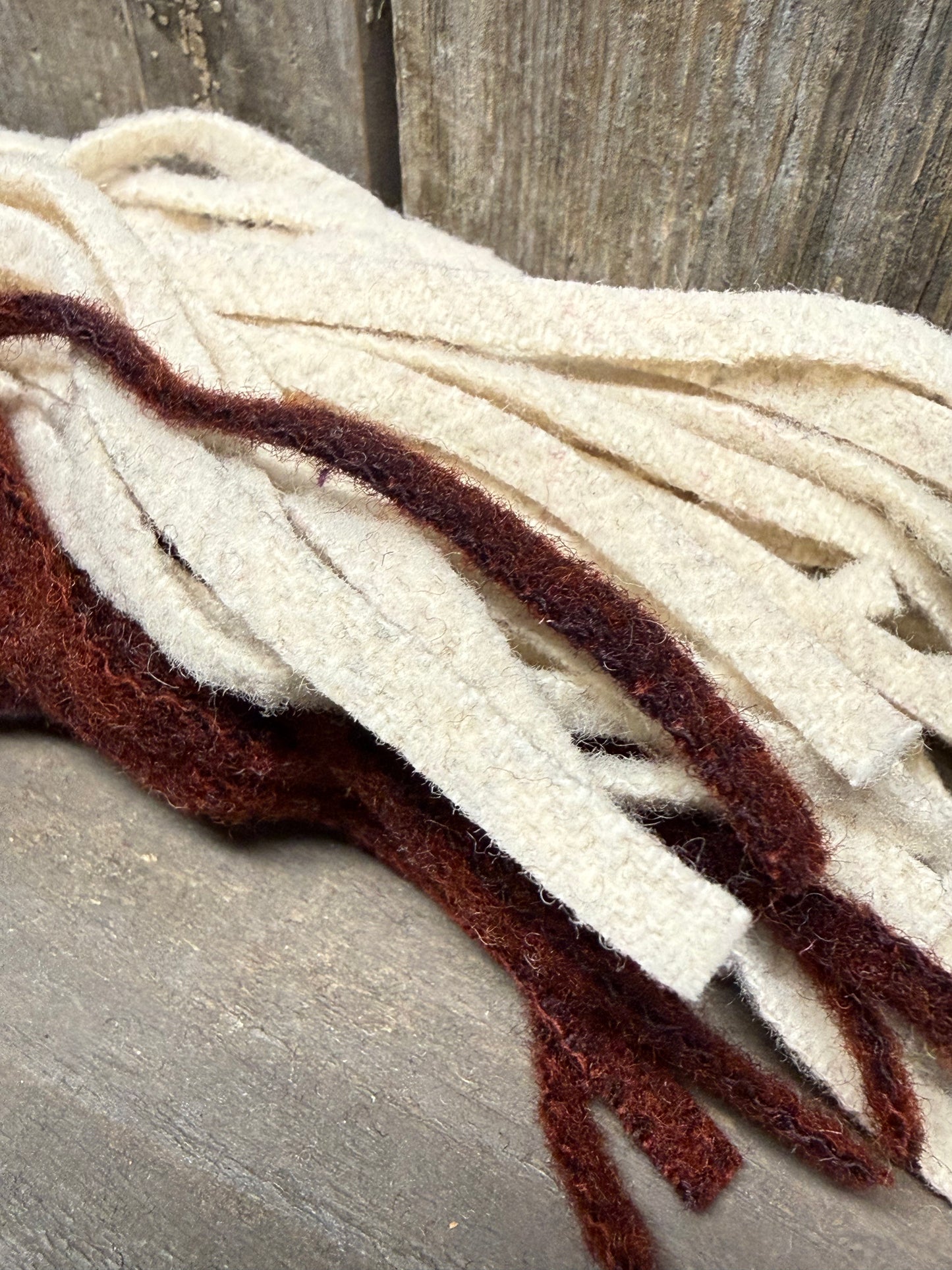 Kit/Tutorial, MINI WOOL POPCORN CRANBERRY GARLAND