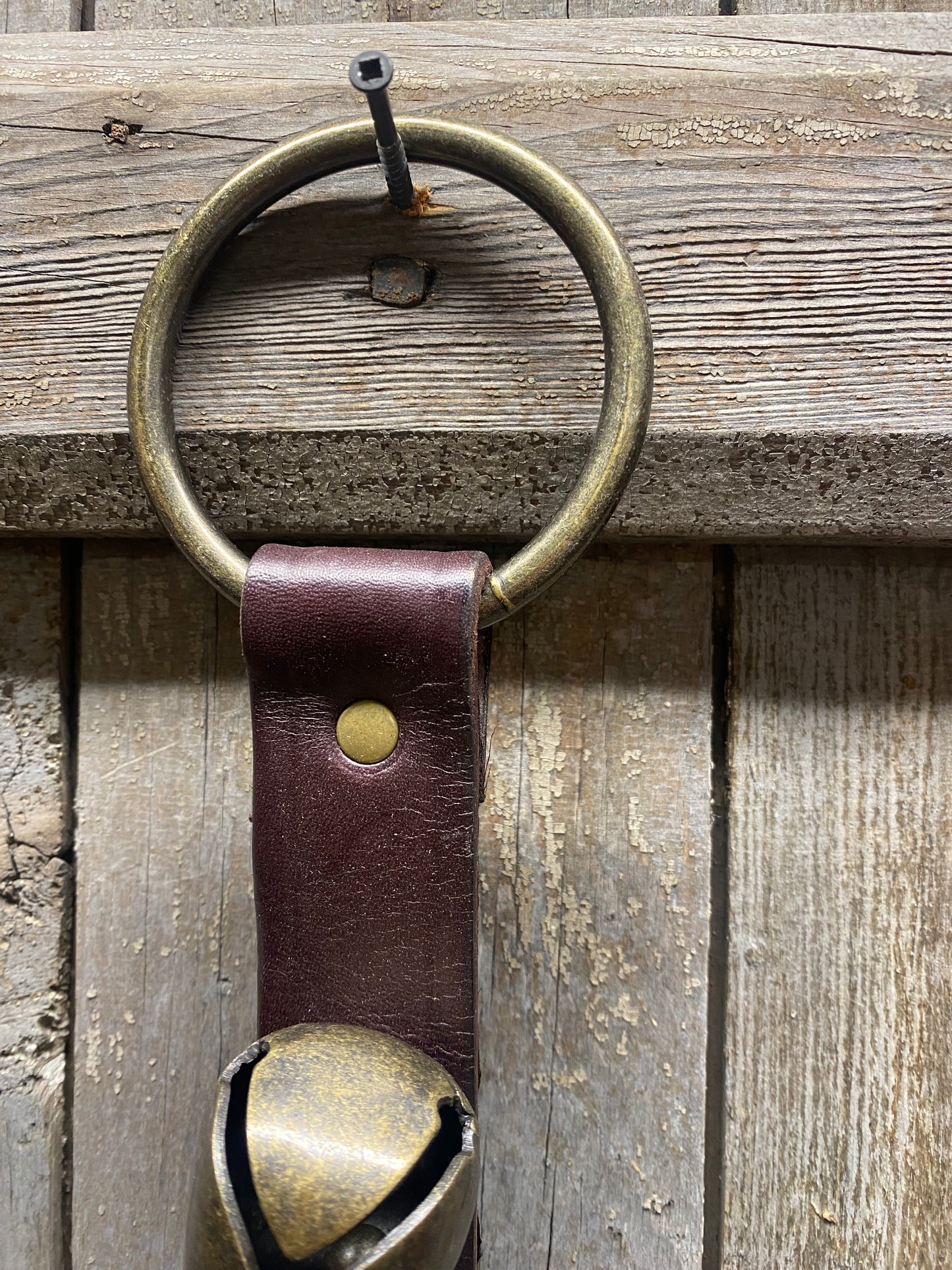 5 Bell Strap, DARK BROWN/ANTIQUE BRASS