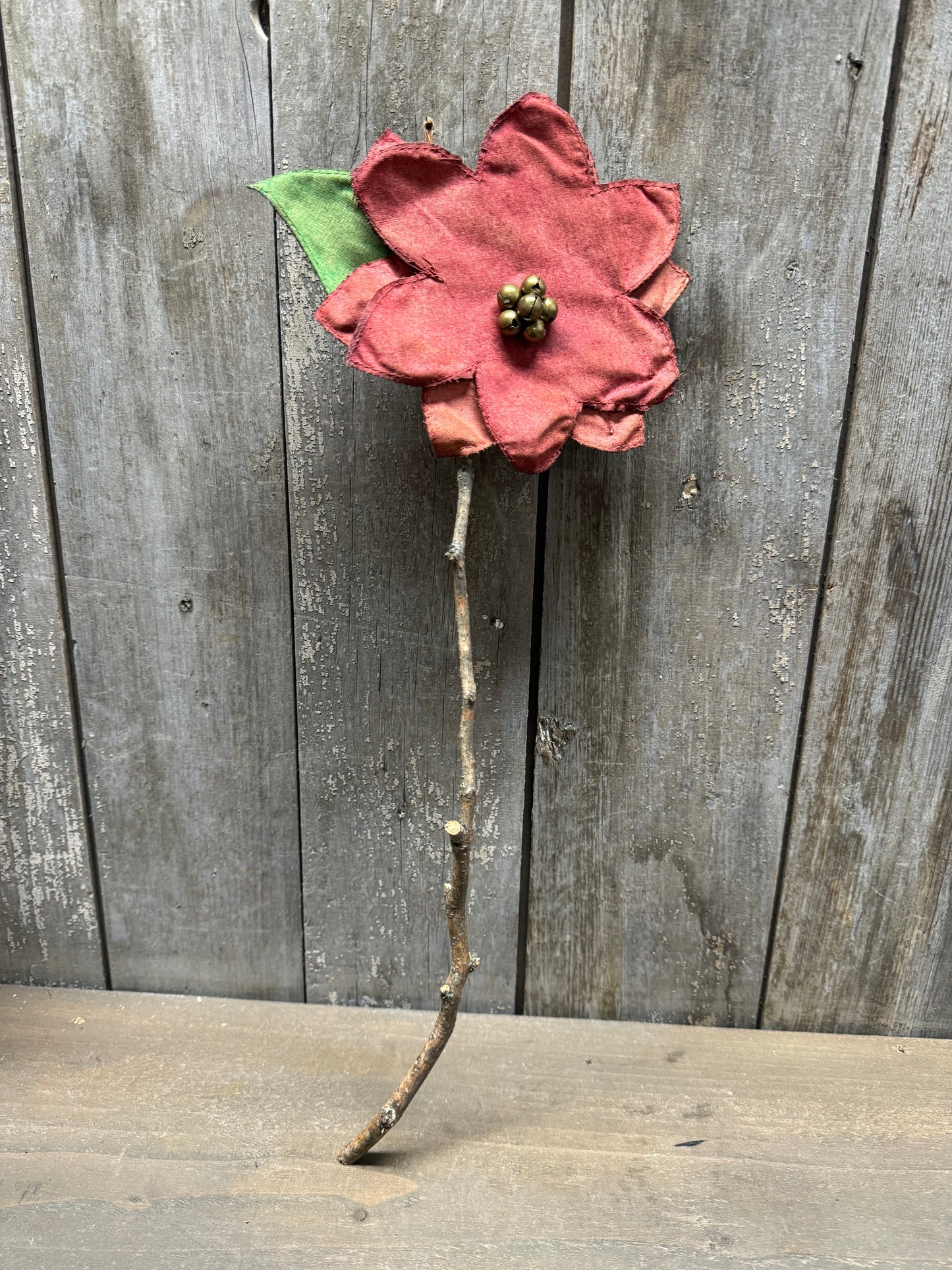 POINSETTIA, 18", Twig Stem