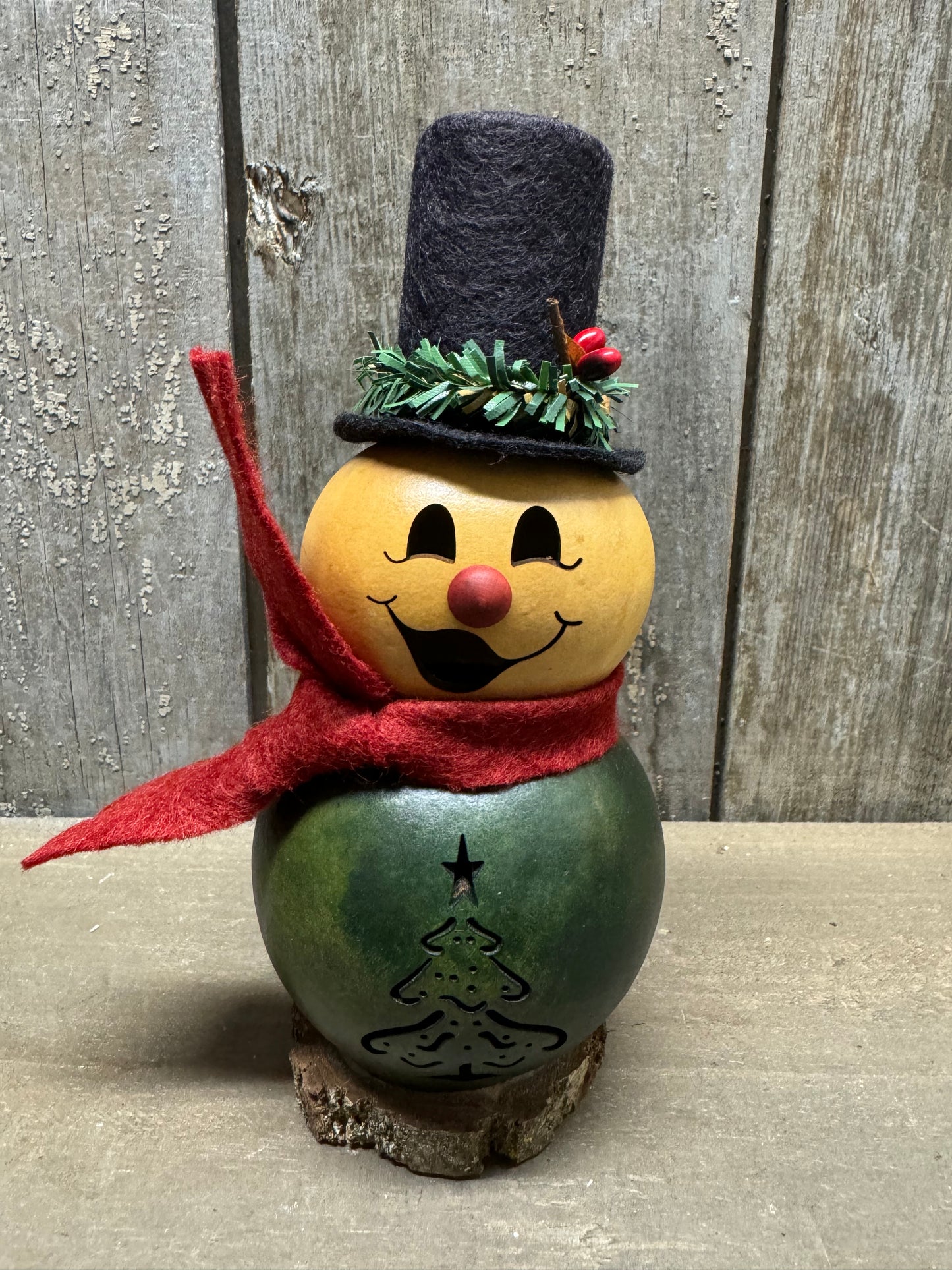 Snowman Gourd , Tiny, PINEWOOD