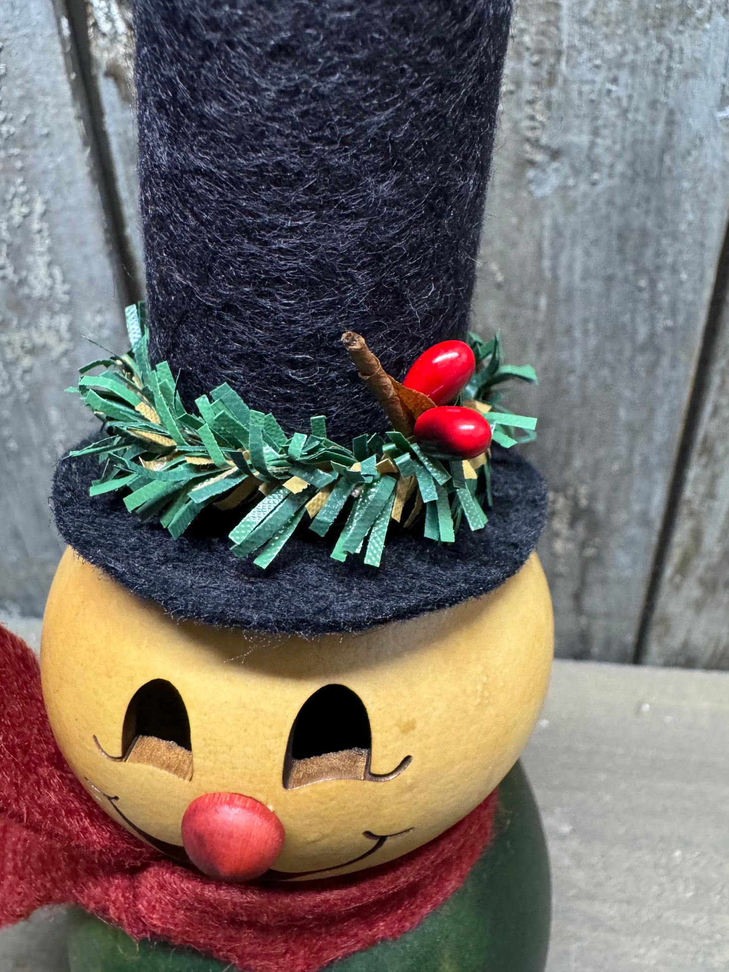 Snowman Gourd , Tiny, PINEWOOD