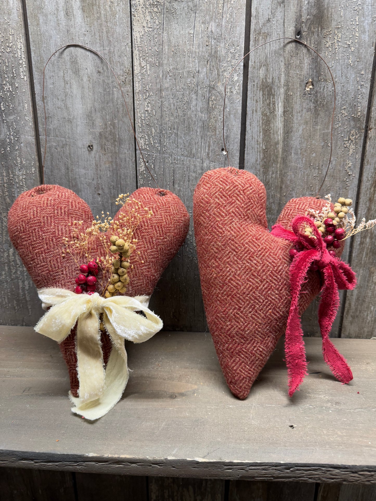 HEART HANGER, Wool & Velvet Ribbon, Assorted