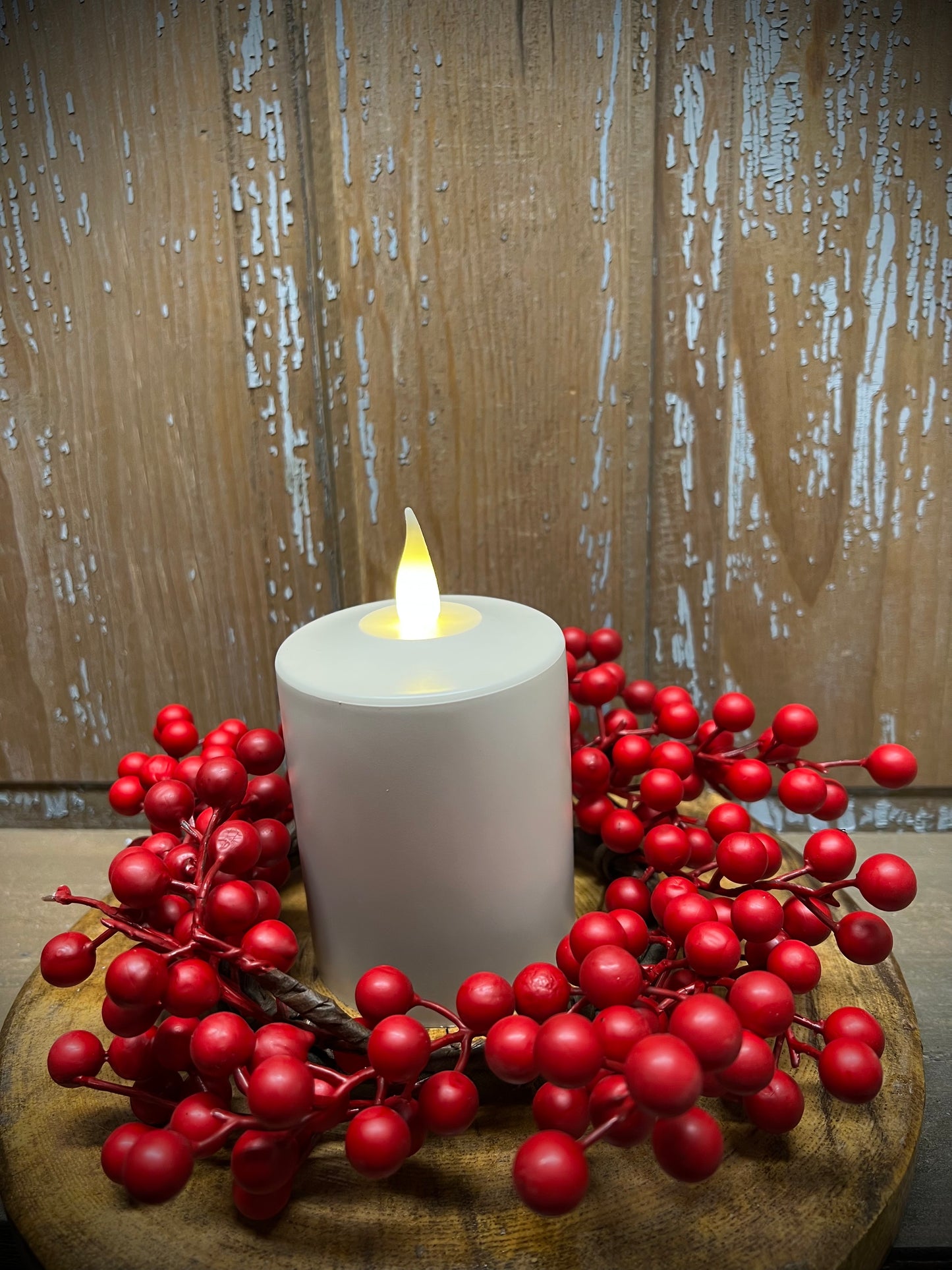 Weatherproof Berries, Matte Finish, 4.5" CANDLE RING