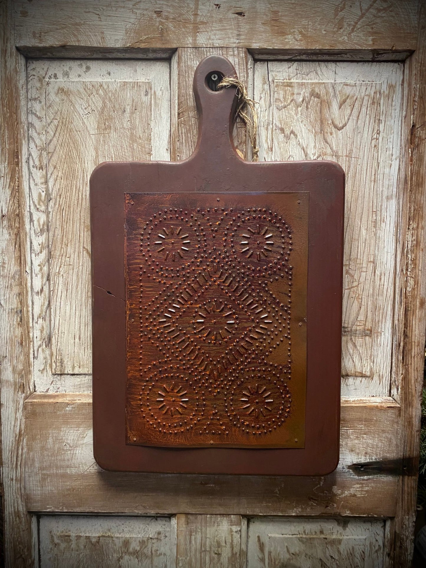 Cutting Board with Rusty Panel, RED
