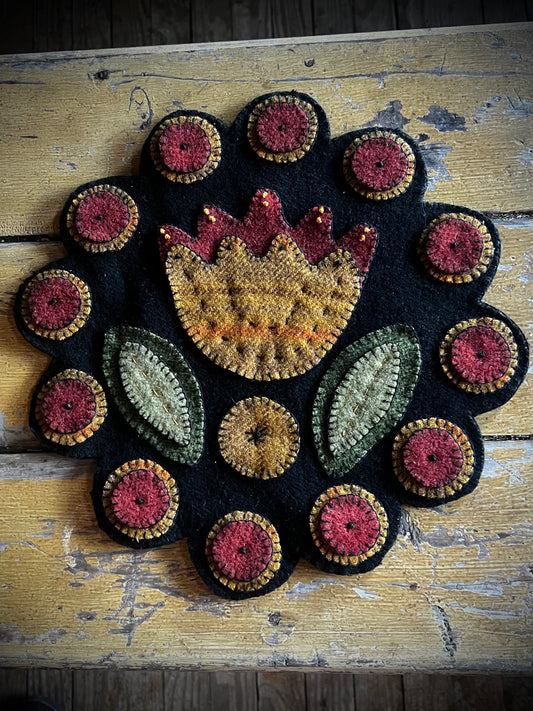 Applique Kit, TULIP CANDLE MAT