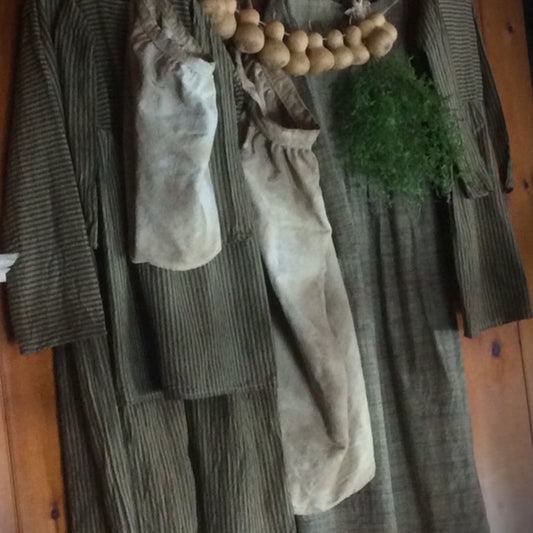 Granny Apron