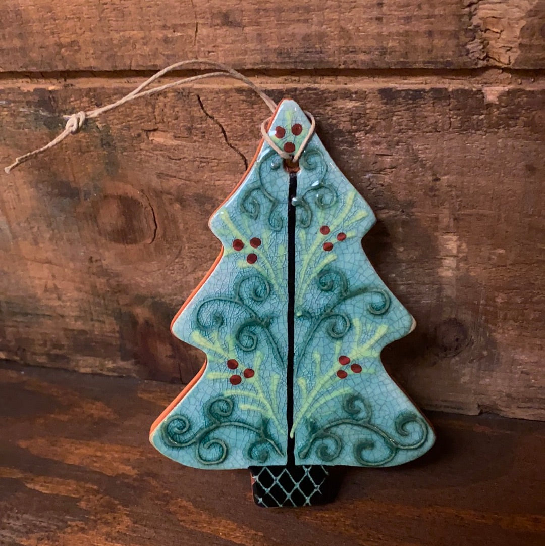 Ornament, TREE W/ BERRIES