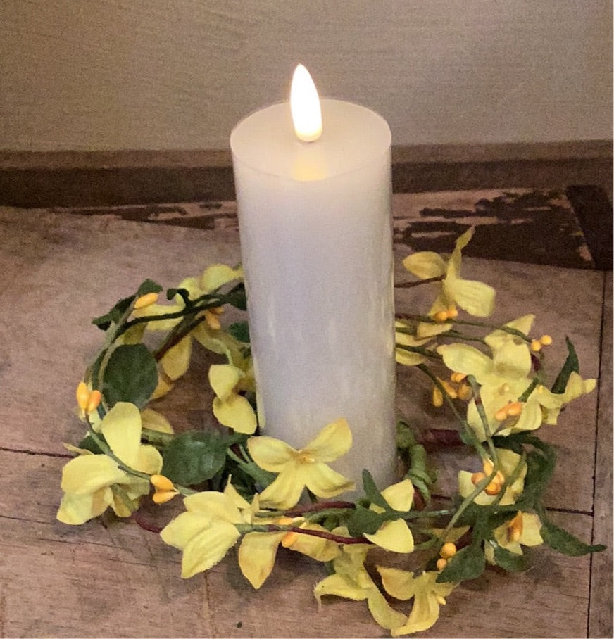Candle Ring, 2.5", FORSYTHIA W/ BERRIES