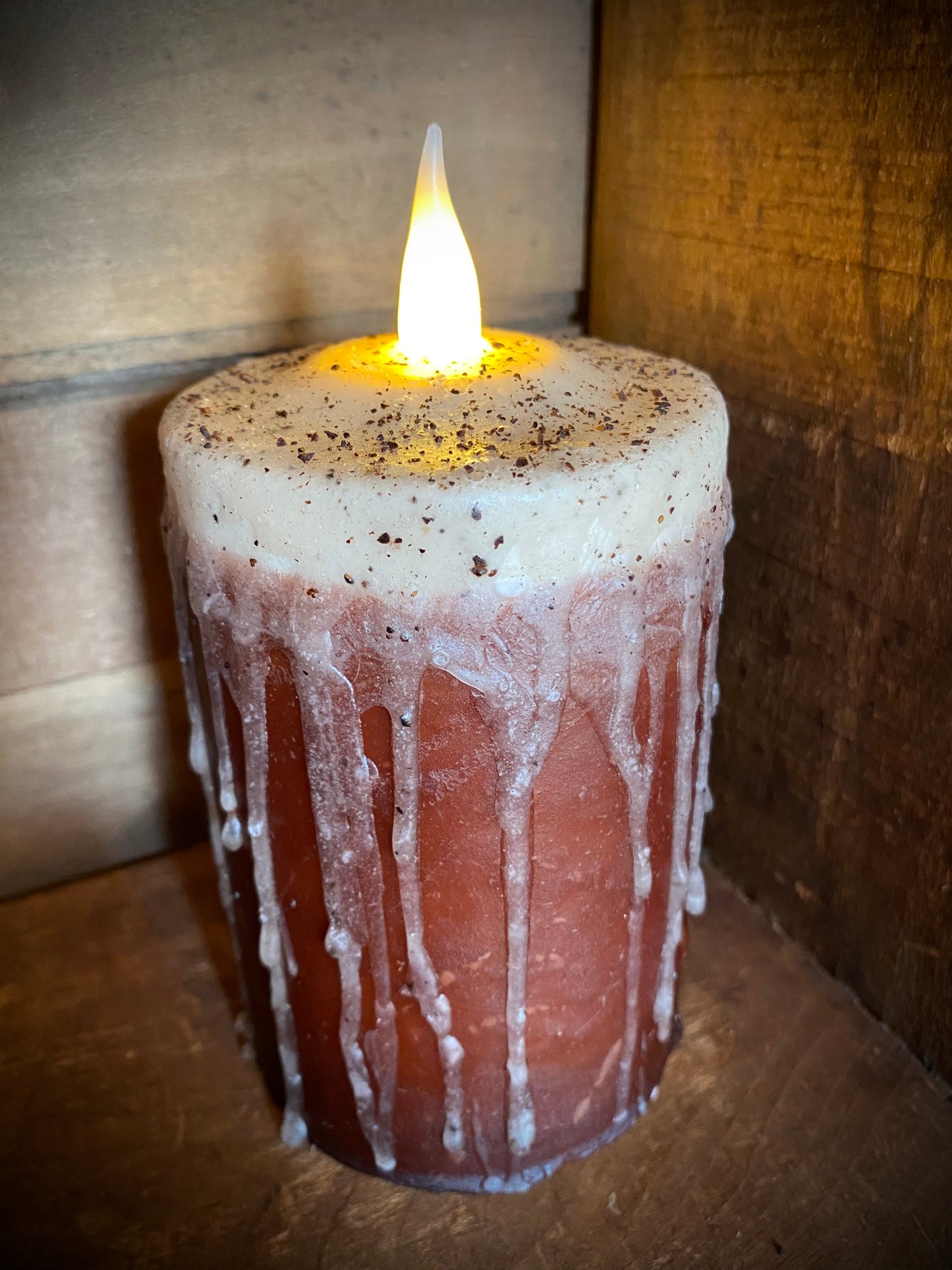 Hand-waxed Candle, LOG CABIN, 5" TIMER