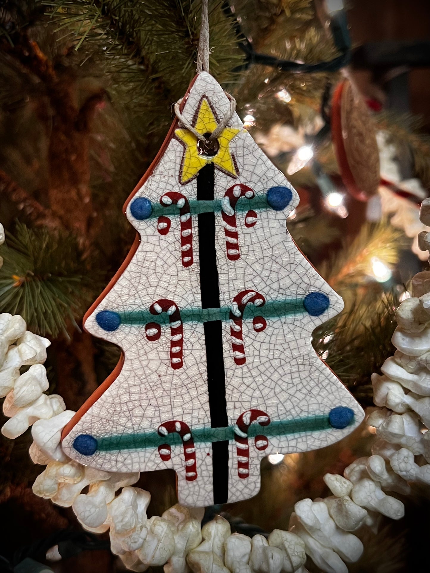 Ornament, WHITE TREE W/ CANDY CANE